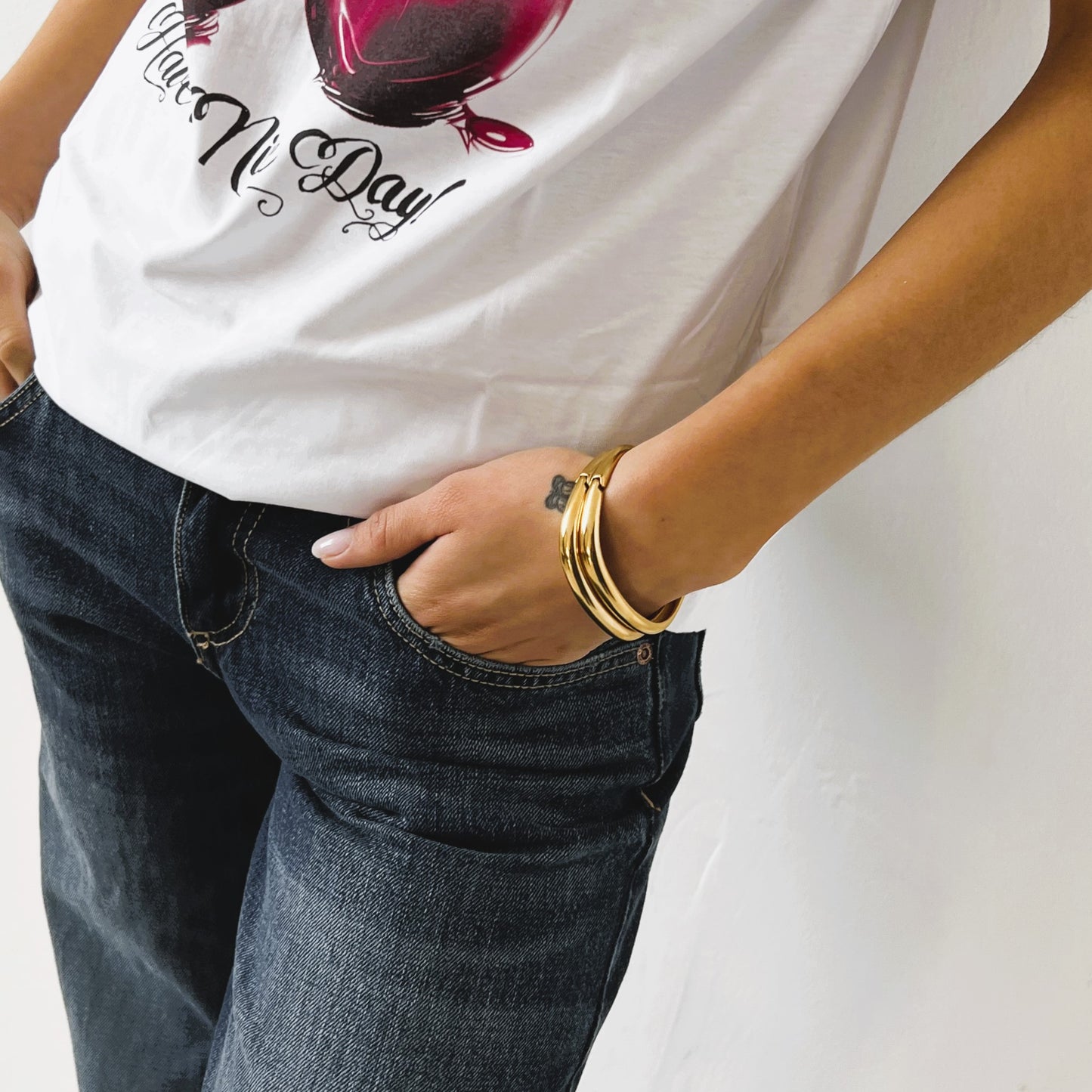 Navagio bangle bracelet