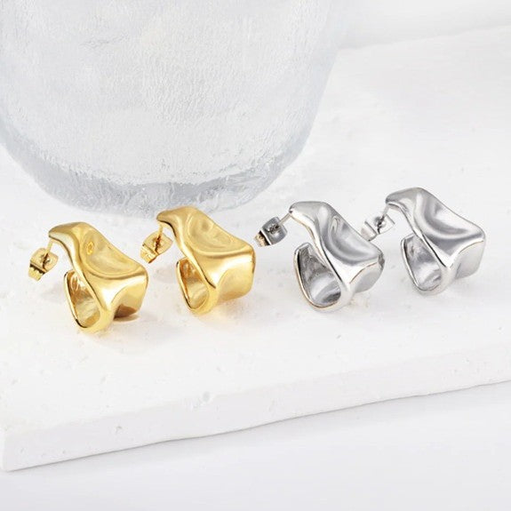 Gaia oval earring