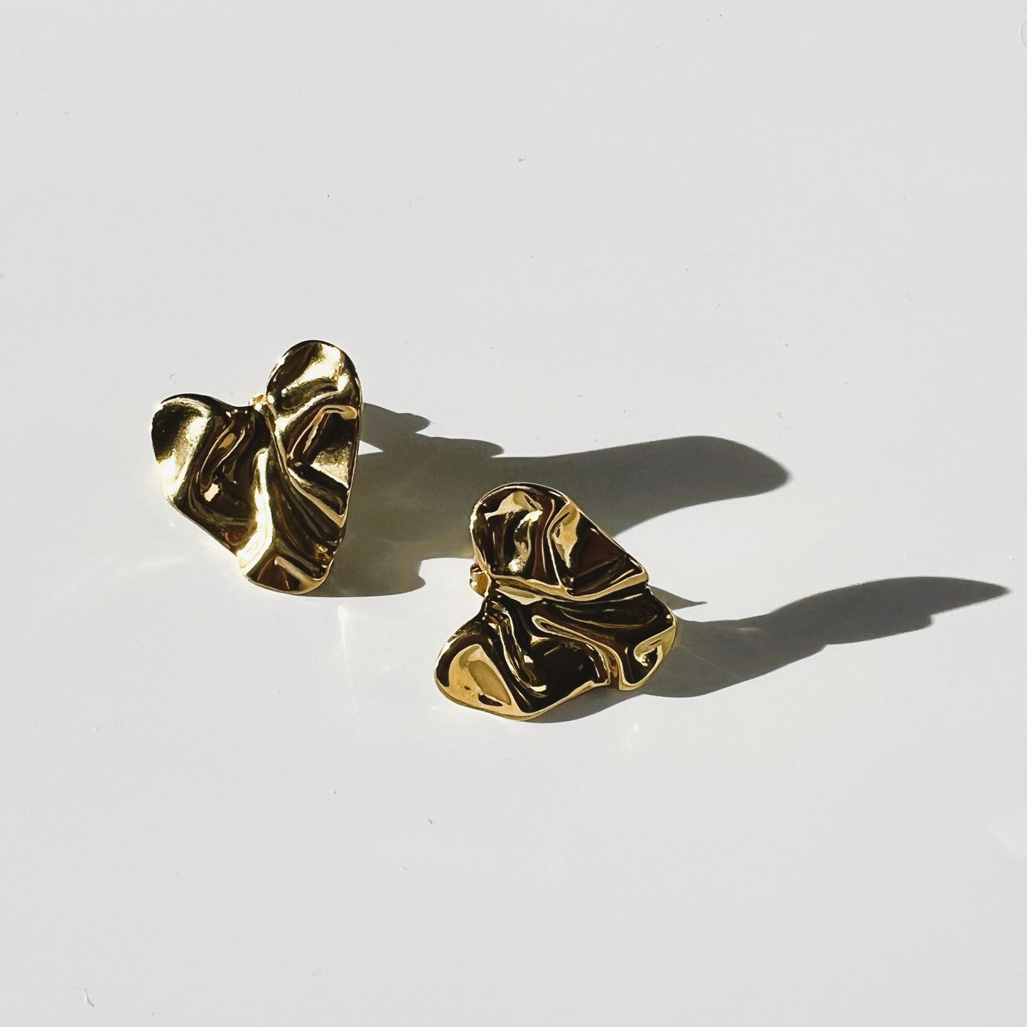 Gaia heart earring