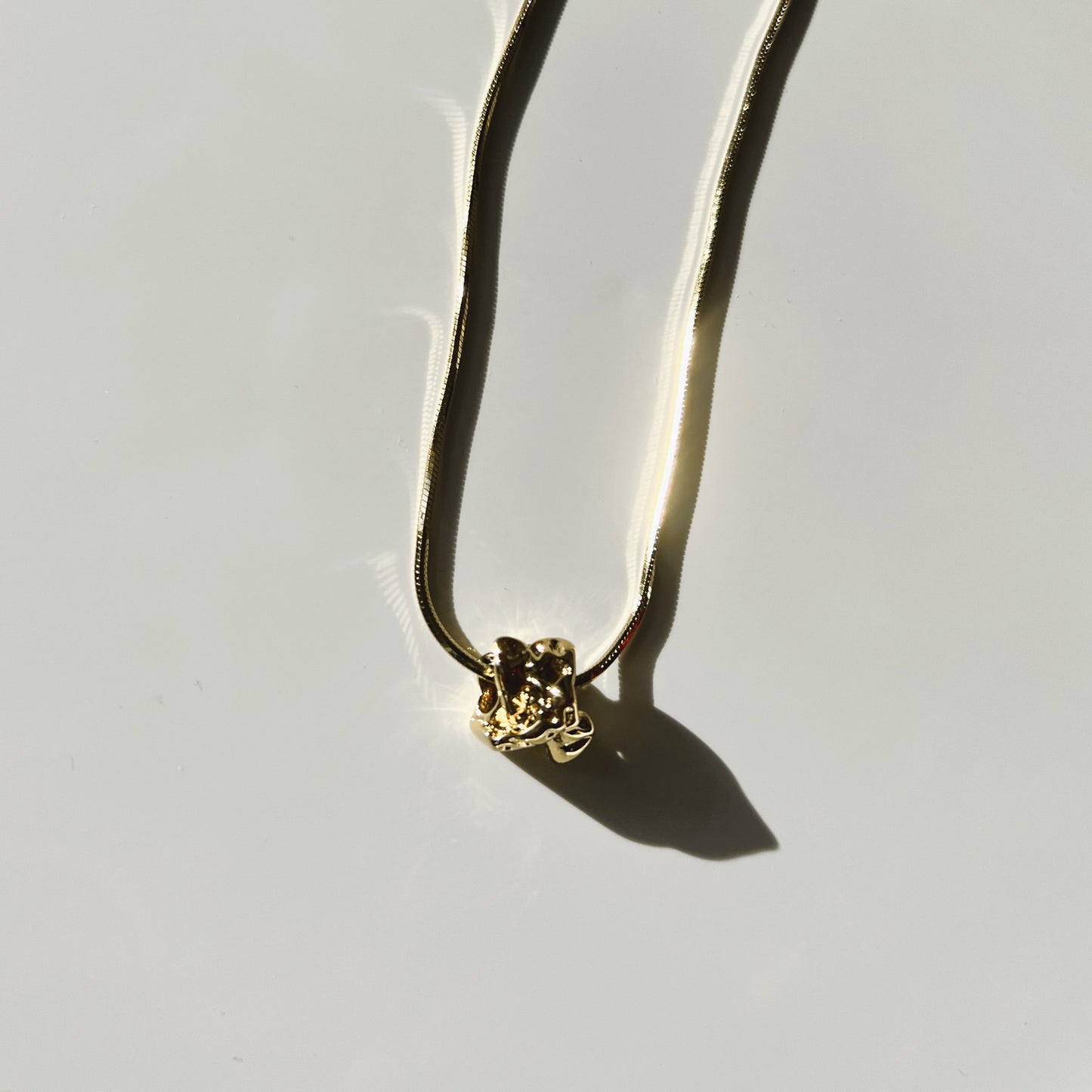 Gaia irregular necklace