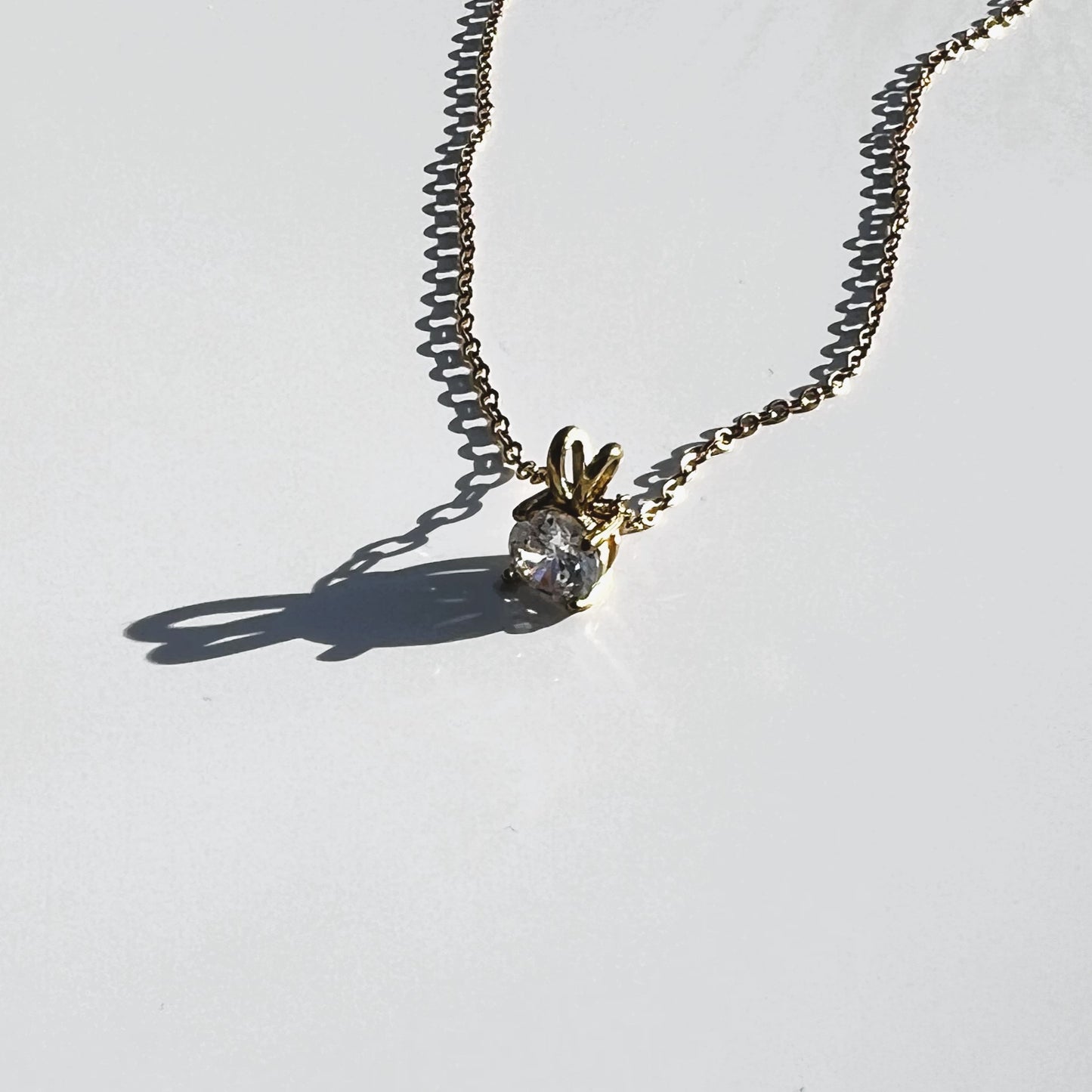 Silhouette pendant necklace