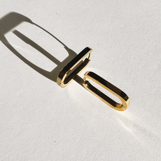 Cordia oval hoop earring