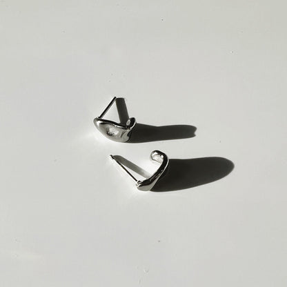 Gaia small oval earring