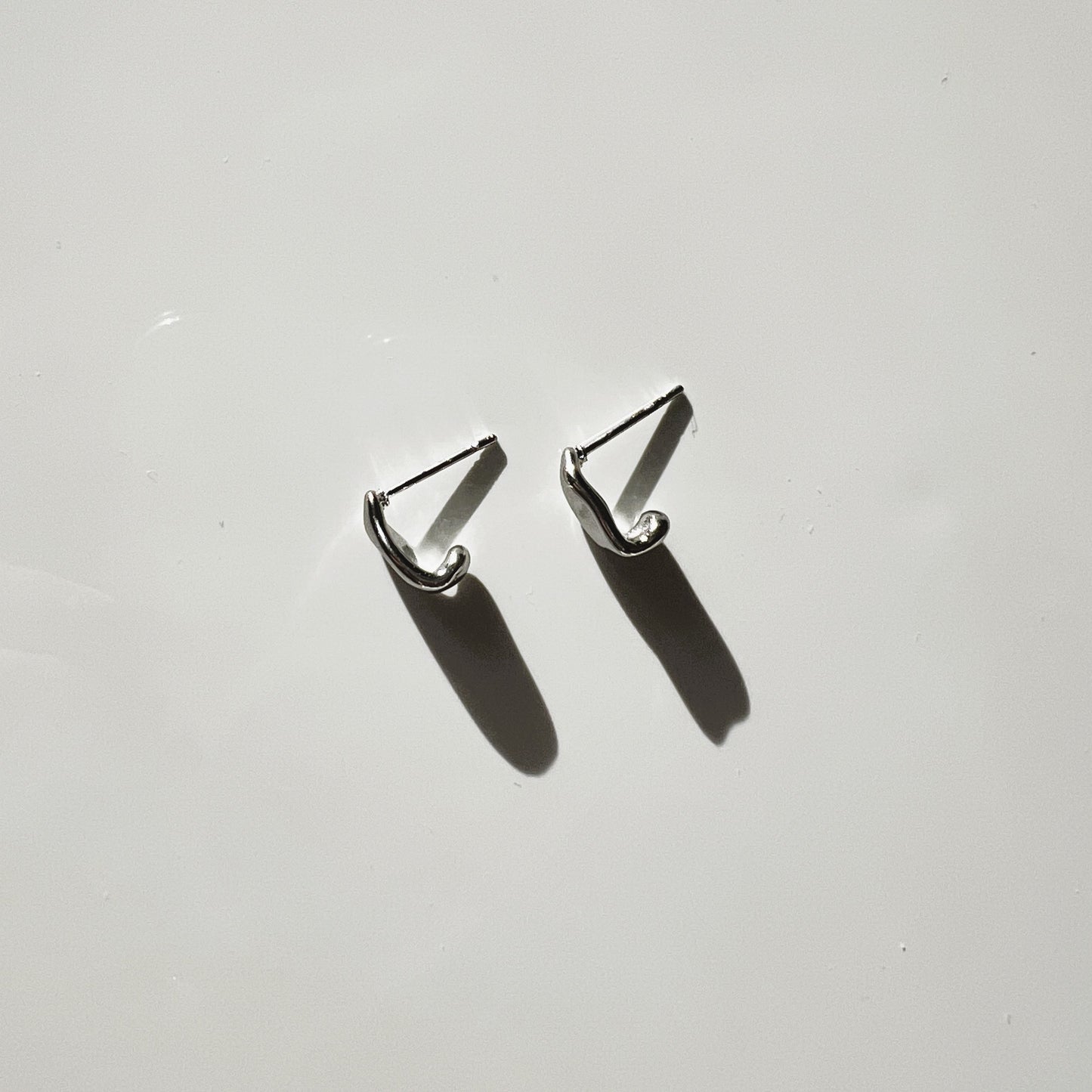 Gaia small oval earring