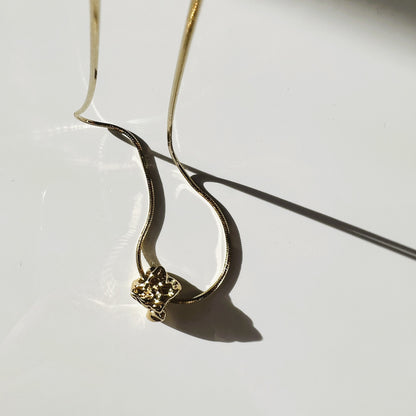 Gaia irregular necklace