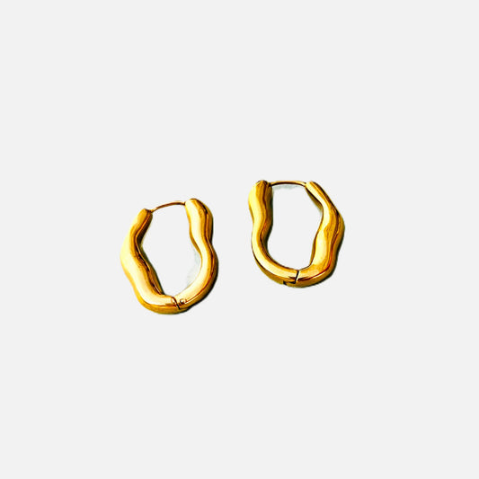 Fiji oval earring