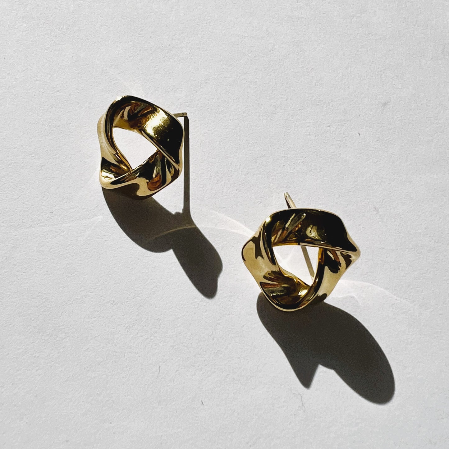 Pantai earring