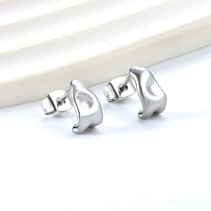 Gaia small oval earring