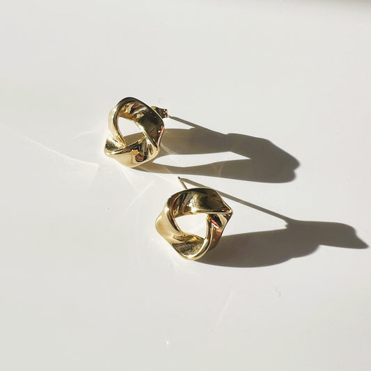 Pantai earring