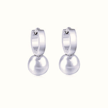 Savaii pearl hoop earring