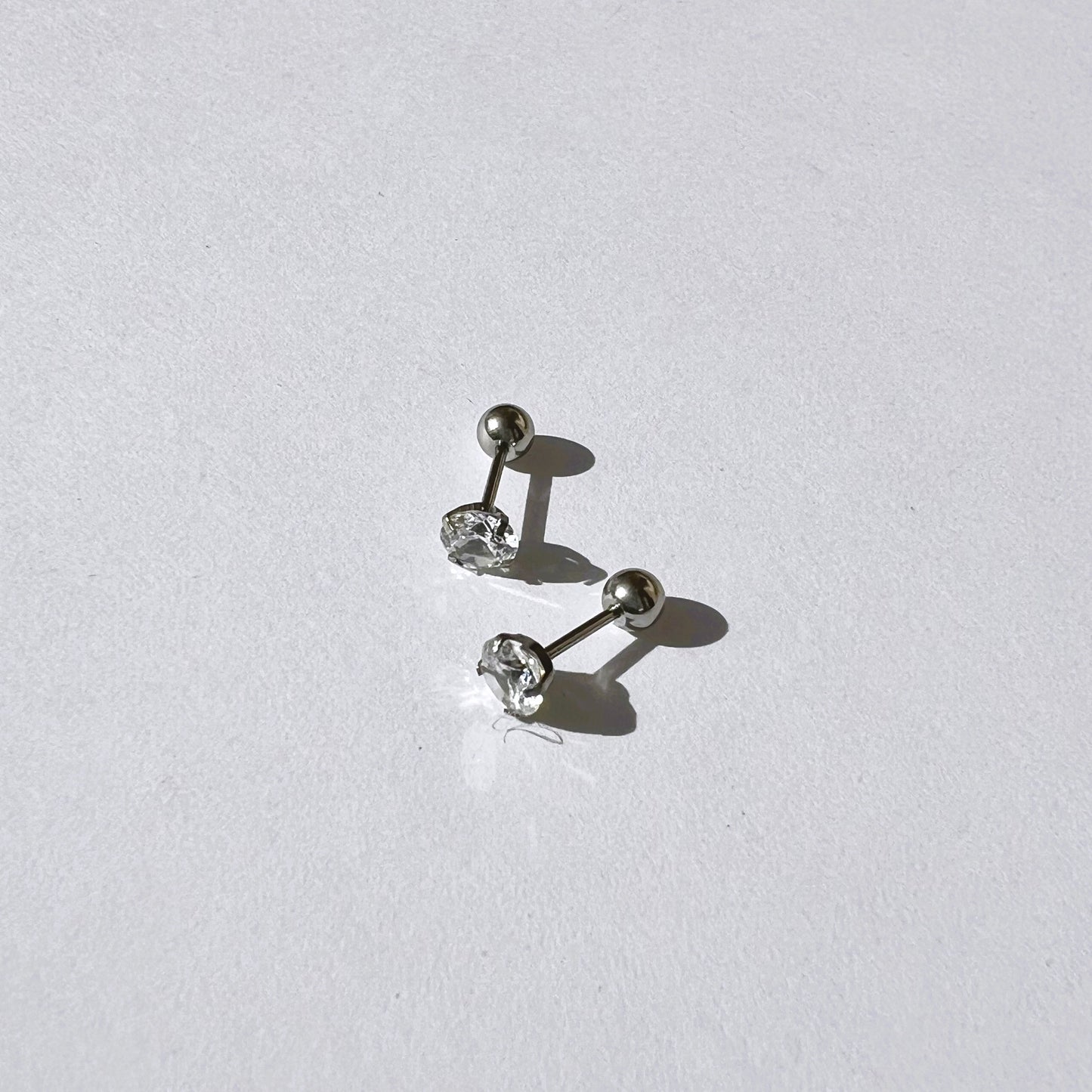 Silhouette 5mm stone earring