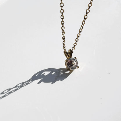 Silhouette pendant necklace
